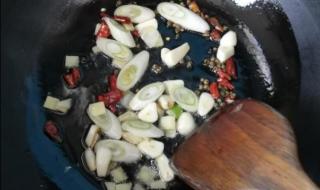 皮虾干鱼干怎么做好吃,香炒皮皮虾干鱼干的家常做法 干虾怎么做好吃